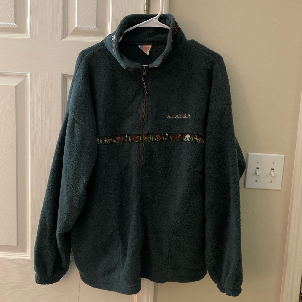 Vintage Alaska zip up jacket